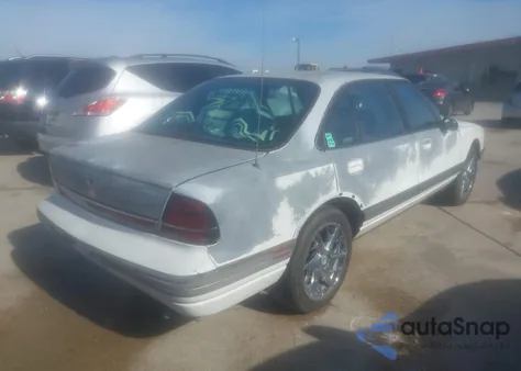 1993 Oldsmobile 88 Royale z USA, uszkodzony, nr VIN 1G3HN53L0PH350263